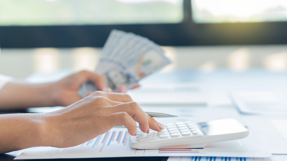 How Arbor Helps You Figure Out If You’re Overpaying for Your Electricity Bill Overpaying for Your Electricity Bill