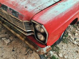 Ready to Say Goodbye to That Old Ride? Here’s How Sell to Junk Car Buyers