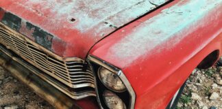 Sell to Junk Car Buyers