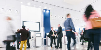 How Modern Trade Show Displays Influence Visitor Behavior and Engagement modern trade show