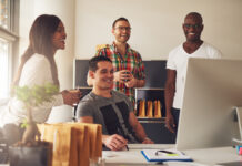 How Young Entrepreneurs Are Turning Online Gaming Into a Full-Time Income (and What It Really Takes) Online Gaming Into a Full-Time Income