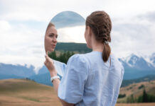 Who Do You See First Kaplan? Meaning, Psychology & Personality Insights who- do- you- see- first -kaplan