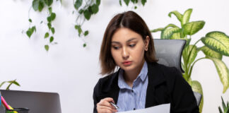 Modern Approaches to Accounts Receivable Collections Approaches to Accounts Receivable Collections