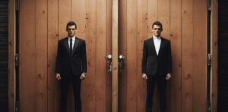 Dinner- suit- vs-business -suit