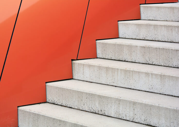 Depositphotos_51687271_S Choosing Concrete Step Treads for Your Project