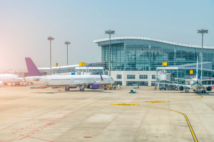1461 kennedy-airport-delta -terminal