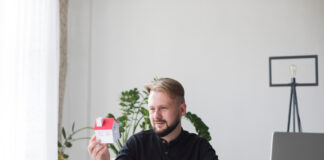 Why More Professionals Are Choosing a Career in Mortgage Lending Choosing a Career in Mortgage Lending