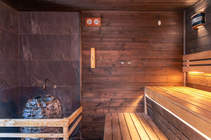 69368 outdoor-infrared-sauna