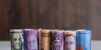 china -money- to- dollar