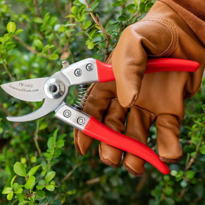 GardenWorks USA, 8-Inch Quick Release Bypass Pruner