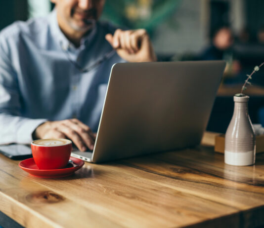 Remote Team Collaboration with Visual Tools