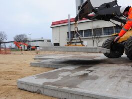 Paving with big concrete slabs