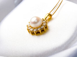 Golden Chain Necklaces on an Exhibition