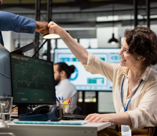 How Small Business Owners Can Use Outsourcing to Scale Without Hiring Full-Time Staff Outsourcing for small business owners
