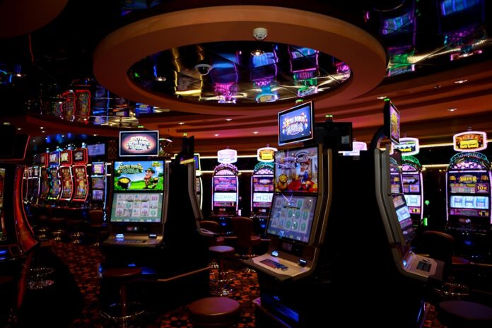 pexels-elizabeth-ferreira-1040803688-24643920 Clickbait Casino Marketing