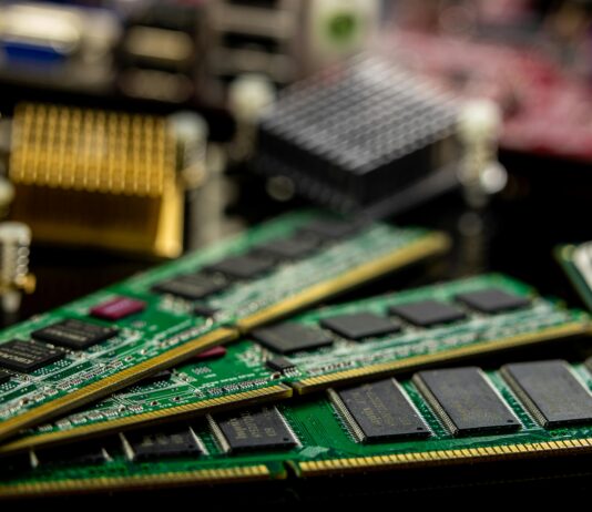 Key Satellite Components Powering Space Mission