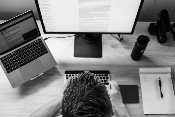 samuel-bourke-Q0ycW9gVYi4-unsplash Registered Agent Means for an LLC