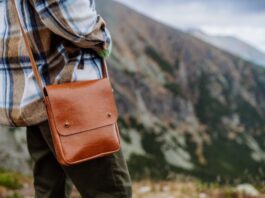 leather- crossbody -bag- leather