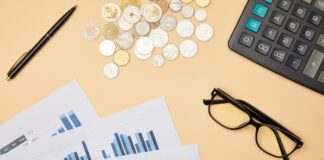 financial structure for solo businesses is essential