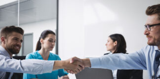 Good Salesperson vs Great Salesperson: The Habits That Drive Exceptional Results good- sales- person- vs -great -sales -person