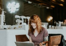 The Day a Small Business Starts Looking Bigger Than It Really Is Day a Small Business Starts Looking Bigger
