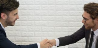 good- sales- person- vs -great -sales -person