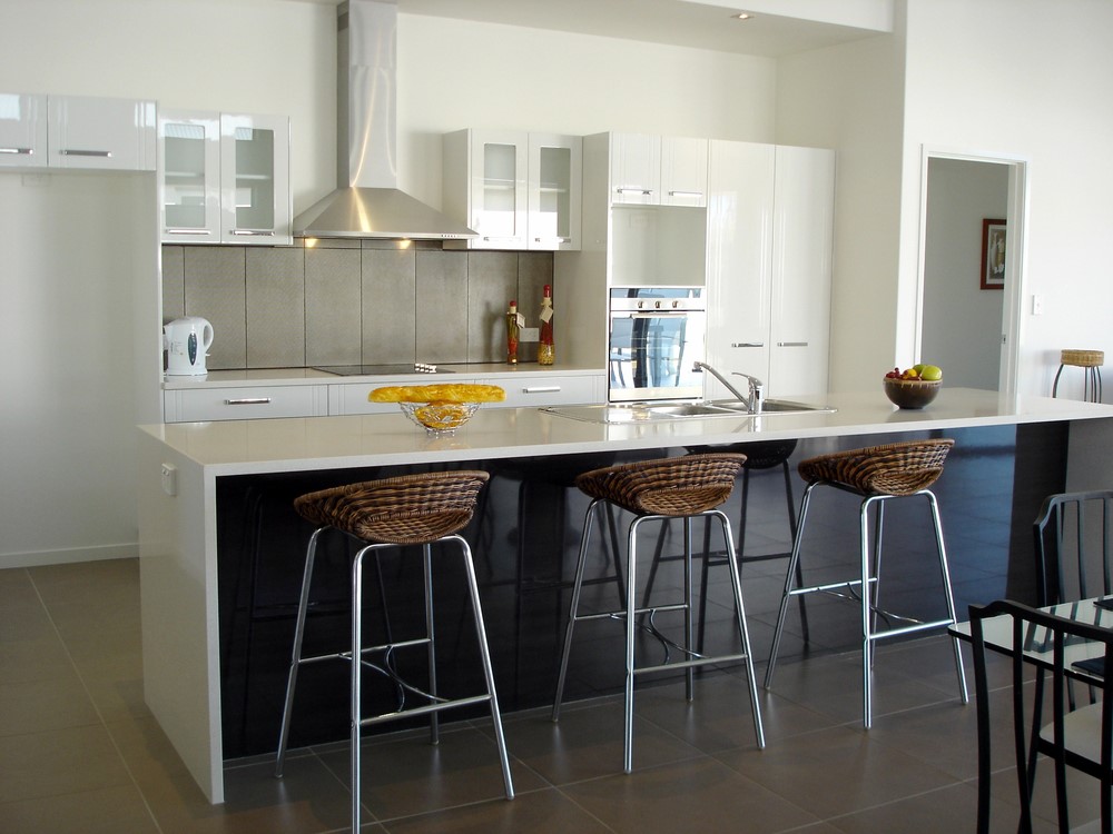Kitchen Bar Materials
