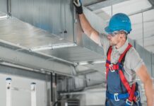 How Small HVAC, Plumbing, and Cleaning Businesses Use AI to Compete With the Big Players Small Trades Use AI to Compete