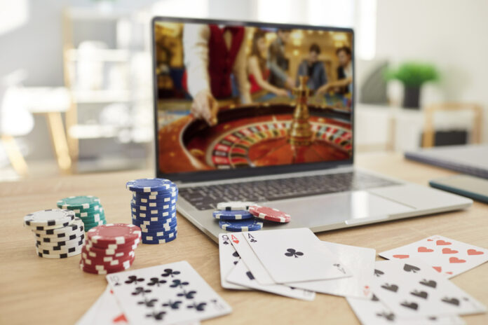 dreamstime_s_364628818 Lessons From the Free Social Casino Model