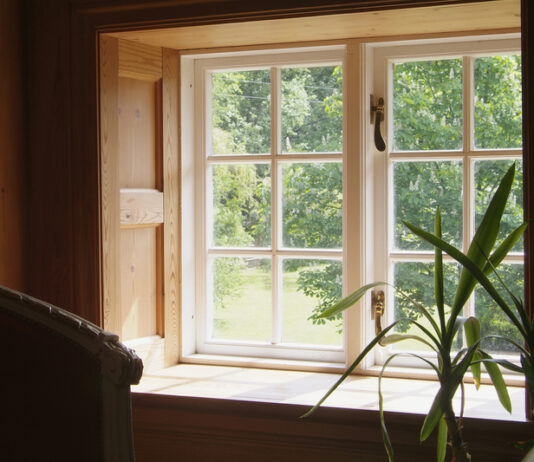 Why Wood Windows Remain a Top Choice for Homeowners and Builders Wood Windows for Homeowners and Builders