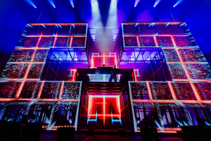 Sound in Motion displays elite production for Martin Garrix's long-awaited return to the Minneapolis EDM scene. Photo Credit: Morgan Chapman Media Sound in Motion displays elite production for EDM show in Minneapolis.