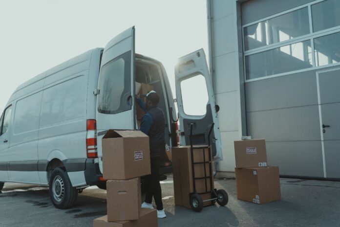 pexels-tima-miroshnichenko-6169177 SR-22 Means for a Self-Employed Driver