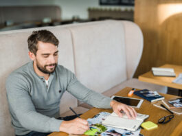 Side Hustle to Real Business: Talk to a Bookkeeper