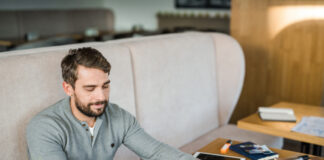 Side Hustle to Real Business: Talk to a Bookkeeper