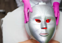 LED Face Mask vs Red Light Wand: Which Is Better for Anti-Aging? LED Face Mask vs Red Light Wand