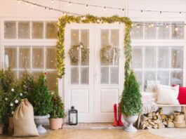 Right Christmas Lights for Your Home or Business