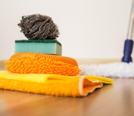 Best Commercial Floor Scrubber for a Small Business