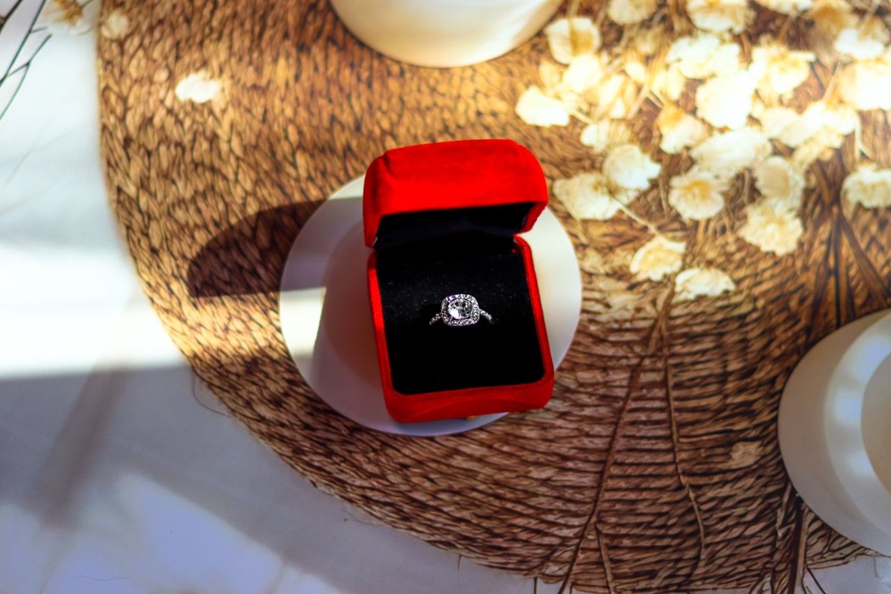 Choose an Engagement Ring That Matches Her