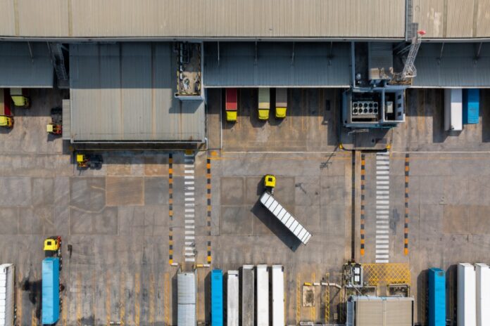 Managed Transportation Services for Mid-Market Manufacturing and Distribution