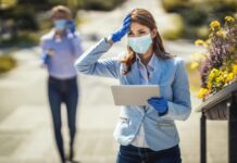 Ways to Protect Yourself When Working Outside Ways to Protect Yourself When Working Outside