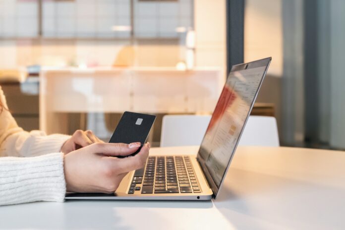 julio-lopez-O3t84DQ5Wwg-unsplash Latin America: A Top Payments Playbook