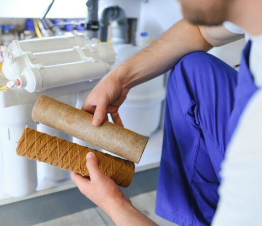 Signs That Your Home or Office May Need a Water Softener