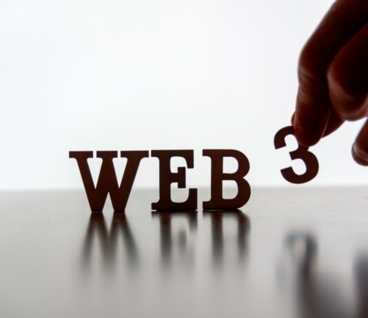 Evaluate a Web3 Community Platform