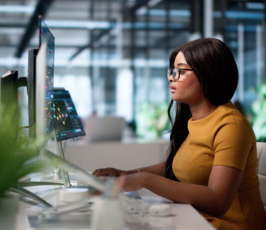 How Autonomous Endpoint Management Software Helps