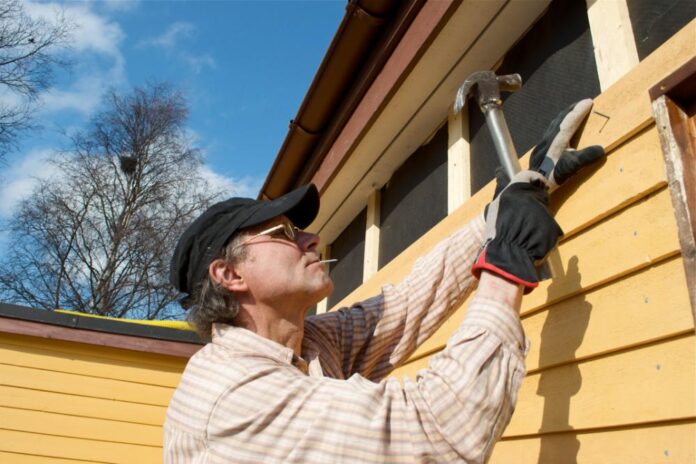 Home Exterior Roof and Siding Inspection