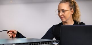 Hybrid Mesh Firewall Vs Traditional NGFW Hybrid mesh firewall vs traditional NGFW