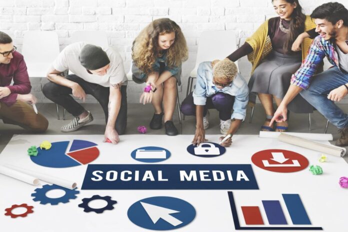 Best times to post on social media for maximum engagement